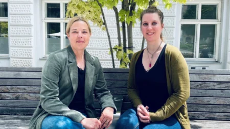 Teresa Millner-Kurzbauer und Ann-Kathrin Ruf von der Volkshilfe Österreich/Demenzhilfe